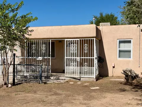 821 Ortiz Dr SE, Albuquerque, NM 87108