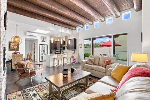 6 Camino Del Centro, Santa Fe, NM 87507