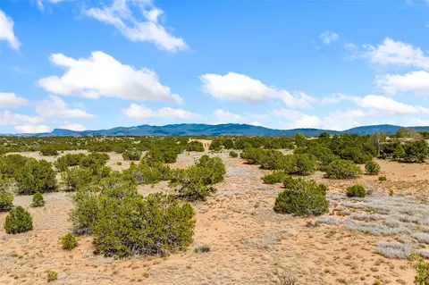 27 Paintbrush Cir, Santa Fe, NM 87506
