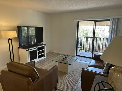 3055 Trinity #623, Los Alamos, NM 87544