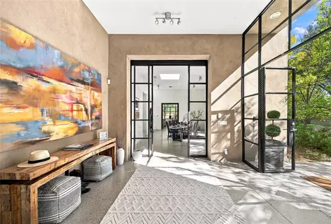 16 Bouquet Ln # B, Santa Fe, NM 87506