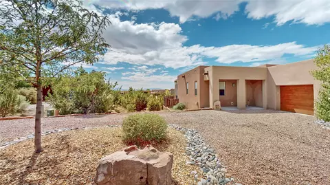 1 Via Optima, Santa Fe, NM 87507