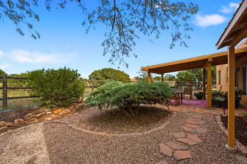 11 Dulce Rd, Santa Fe, NM 87508