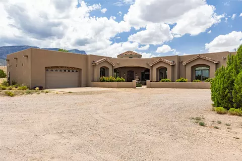 15 Casa Terrenos, Placitas, NM 87043