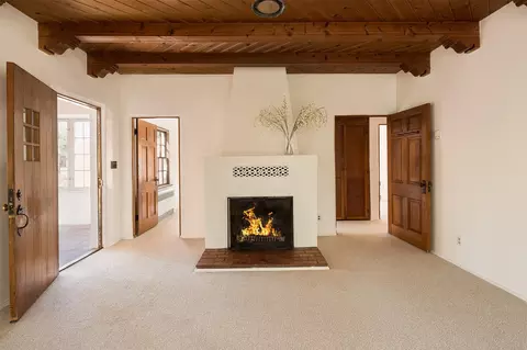 343-345 E Berger St, Santa Fe, NM 87505