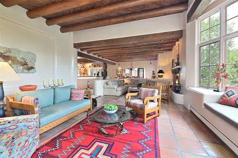 1275 Canyon Rd, Santa Fe, NM 87501