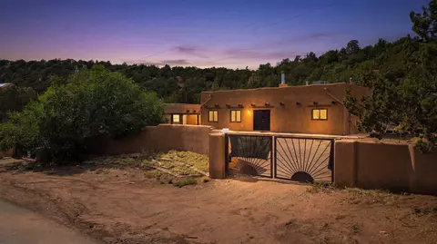 77 Villacitos, Tijeras, NM 87059