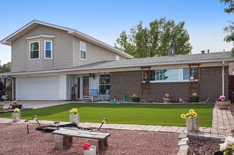 65 Delicado Dr, White Rock, NM 87547