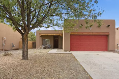 4312 Jaguar, Santa Fe, NM 87507
