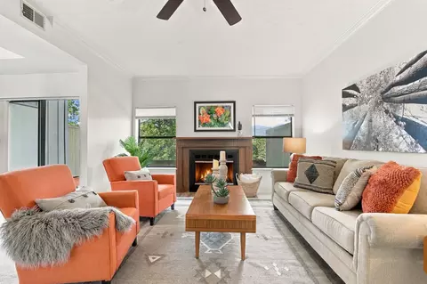 505 Oppenheimer Dr #1104, Los Alamos, NM 87544
