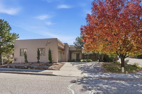 2936 Cliff Palace, Santa Fe, NM 87507