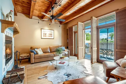 703 Viento Dr #A, Santa Fe, NM 87501