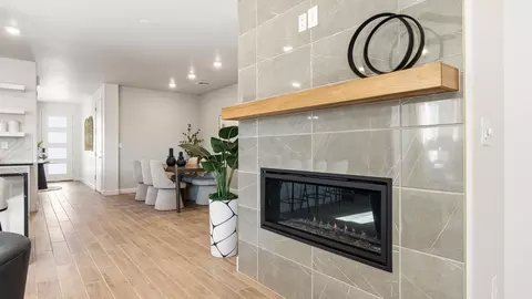 3167 Vista Luna, Santa Fe, NM 87507