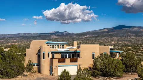 58 Loma Blanca #B, Santa Fe, NM 87506