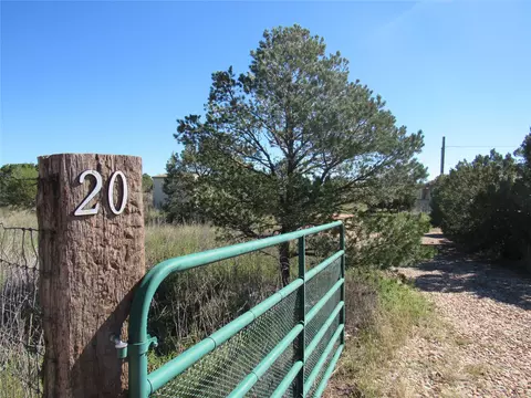 20 Arrowhead, Ilfeld, NM 87538