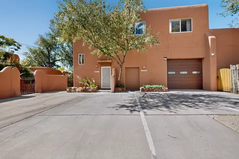 1604 C De Baca Ln #A, Santa Fe, NM 87505