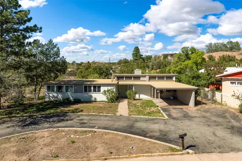 112 Valley Dr, Santa Fe, NM 87501
