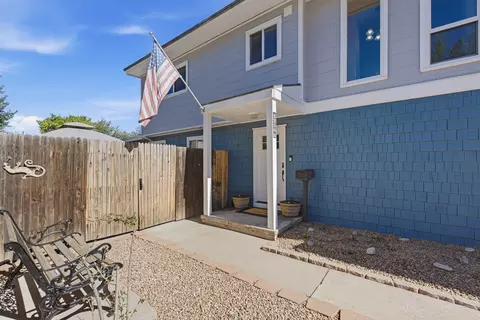 2250 38th #B, Los Alamos, NM 87544