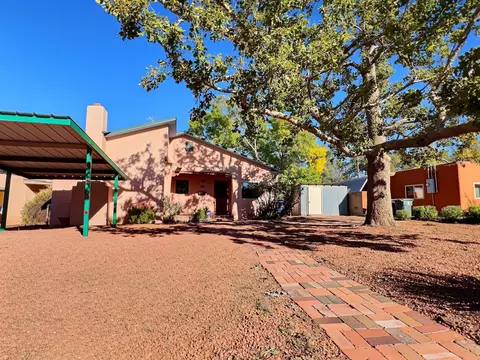 2019 Otowi Dr, Santa Fe, NM 87505