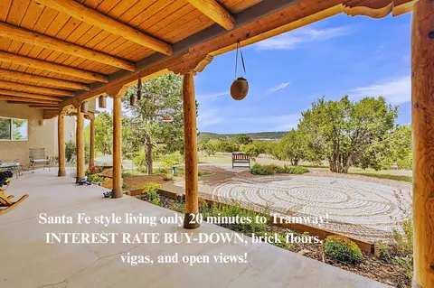 62 Anne Pickard Loop, Tijeras, NM 87059