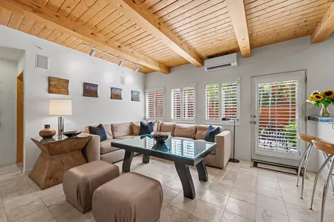 624 Avenida Celaya #624, Santa Fe, NM 87506