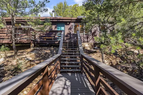 2125 Paseo Primero, Santa Fe, NM 87501
