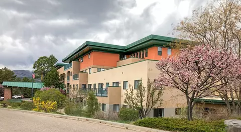 1001 Oppenheimer #311, Los Alamos, NM 87544