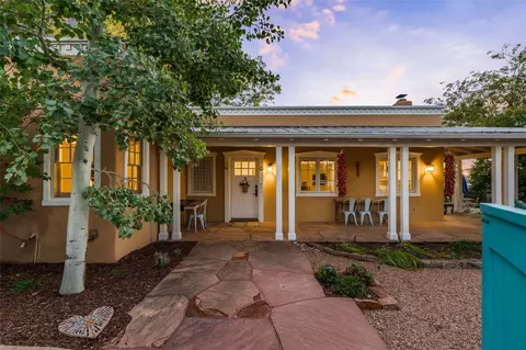208 Williams St, Santa Fe, NM 87501