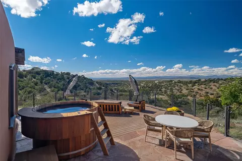15 17 Sunlit Dr W, Santa Fe, NM 87508