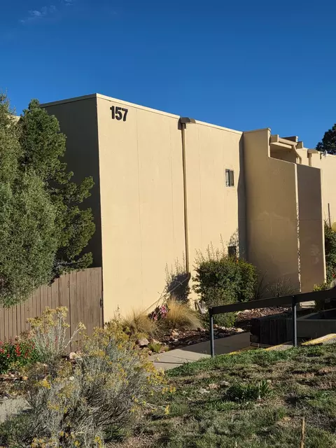 157 Calle Ojo Feliz #N, Santa Fe, NM 87505