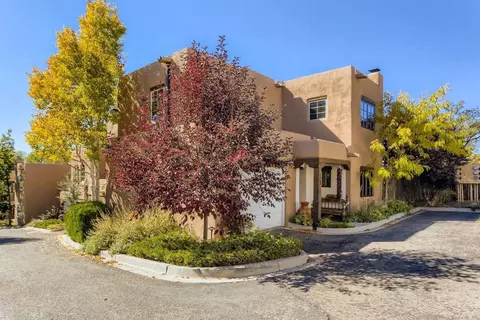 211 Rosario #13, Santa Fe, NM 87501