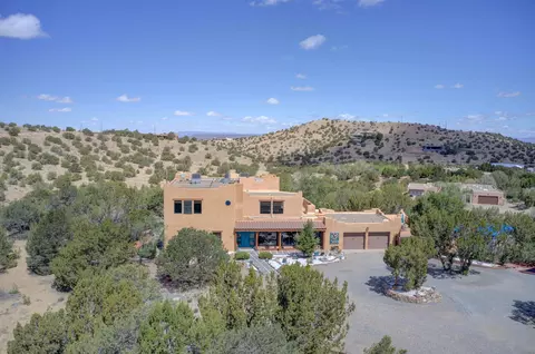29 Sandia Ln, Placitas, NM 87043