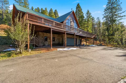 586 Los Griegos Rd, Jemez Springs, NM 87025