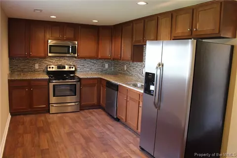 1214 Easterly Ave, Hampton, VA 23669 photo 6