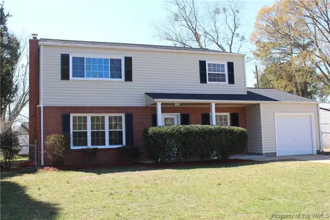 120 Deerfield Blvd, Hampton, VA 23666 photo 1