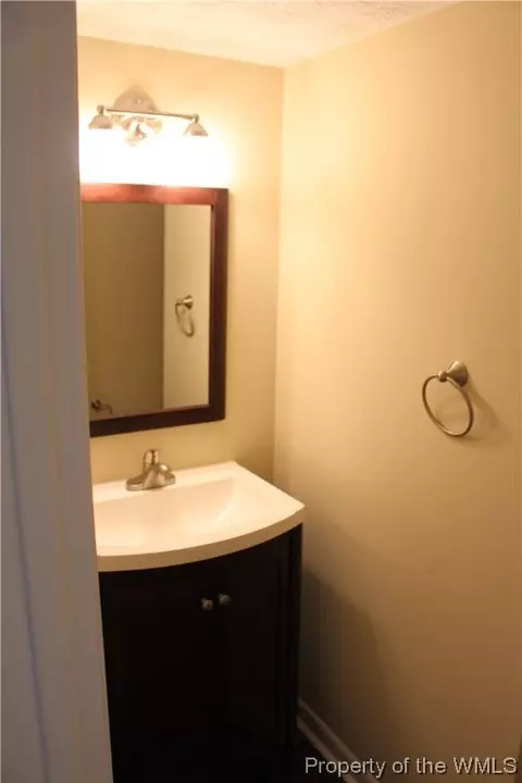 120 Deerfield Blvd, Hampton, VA 23666 photo 11