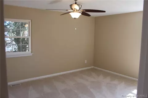 120 Deerfield Blvd, Hampton, VA 23666 photo 12