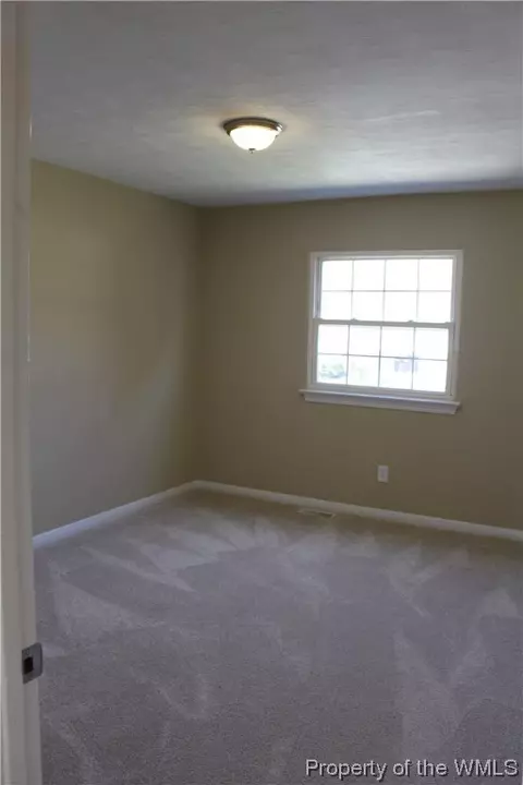 120 Deerfield Blvd, Hampton, VA 23666 photo 16