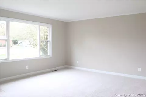 615 Old Buckroe Rd, Hampton, VA 23666 photo 2