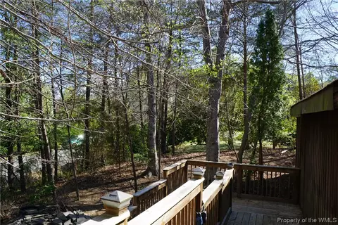 113 Devonshire Dr, Williamsburg, VA 23188 photo 17