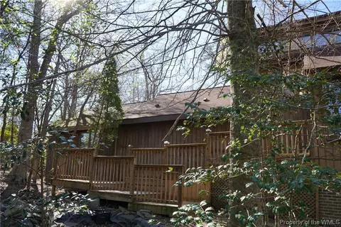 113 Devonshire Dr, Williamsburg, VA 23188 photo 1