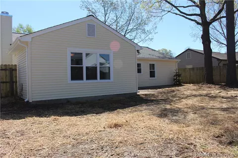 36 Sandy Lake Dr, Hampton, VA 23666 photo 18