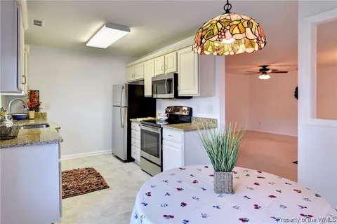 93 Cutspring Arch, Williamsburg, VA 23185 photo 9