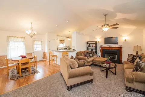 5711 Turtle Dr, Gloucester, VA 23061 photo 8