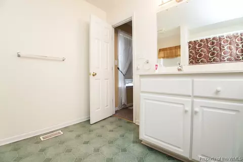 5711 Turtle Dr, Gloucester, VA 23061 photo 21