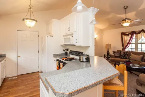 5711 Turtle Dr, Gloucester, VA 23061 photo 12