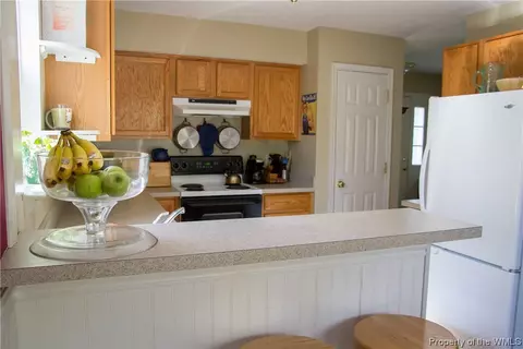 304 Watson Dr, Williamsburg, VA 23188 photo 4