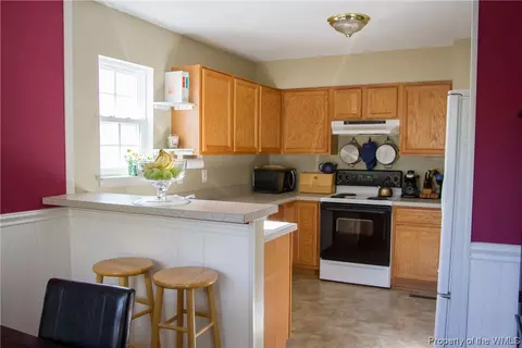 304 Watson Dr, Williamsburg, VA 23188 photo 3