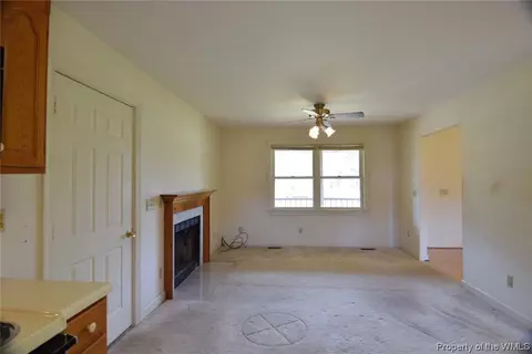 103 Nice Dr, Williamsburg, VA 23188 photo 9