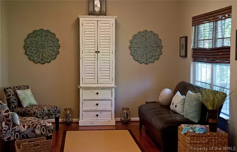 7699 Patriots Way, Gloucester, VA 23061 photo 3